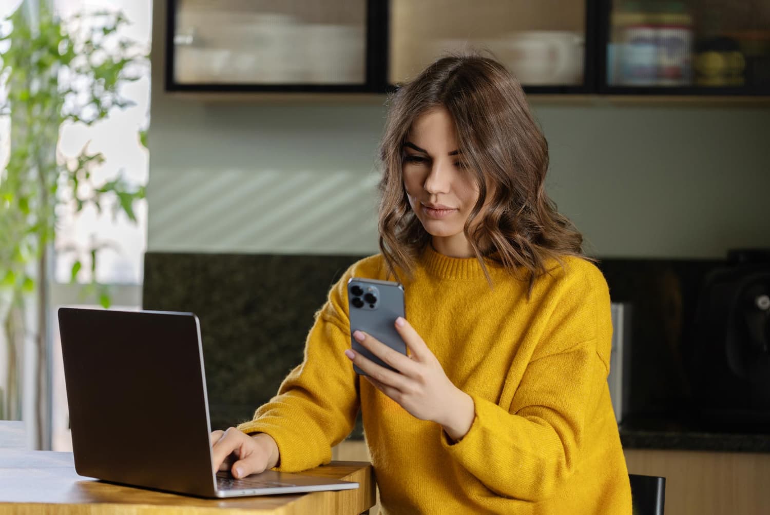 10 Remote Work Tools & Apps For Productive Employees!