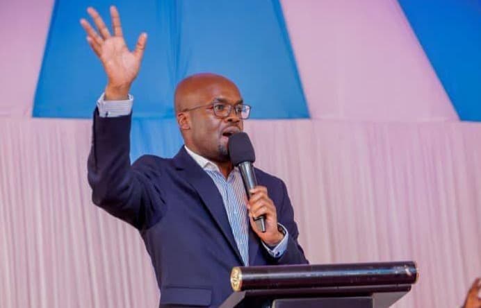 Omollo warns political leaders against incitement, calls for unity