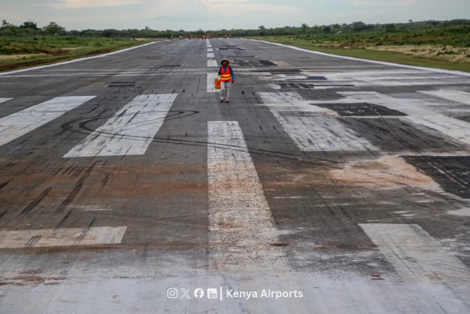 KAA upgrades Manda Airstrip ahead of Lamu oil refinery groundbreaking
