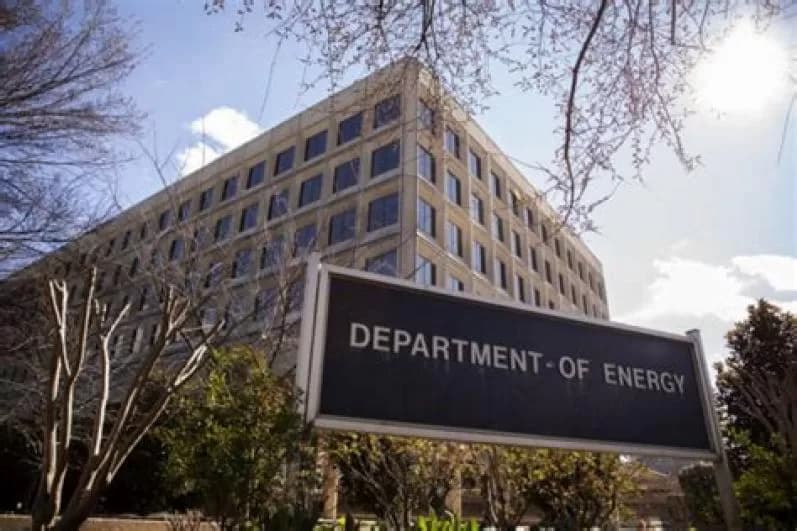$430 million, 14 projects, and close to 2000 jobs in US government investment across 12 states
