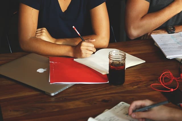 Top Tips for Business Leaders: From sales optimization to building maintenance
