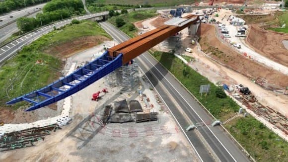 East Deck of the Birmingham M6 South Viaduct Project Slides into Place