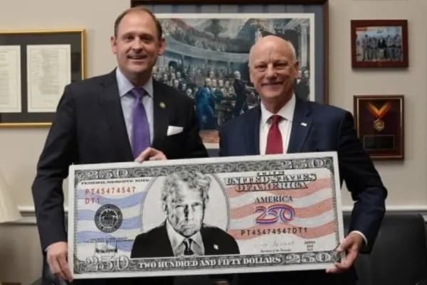 US government prepares to print $250 note featuring Trump’s face