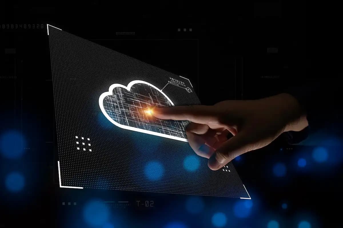 Avoiding cloud security blind spots in a hybrid IT world