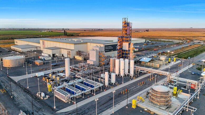 $500 Million Chinese-Led Battery Anode Materials Plant Project Launches in Duqm, Oman