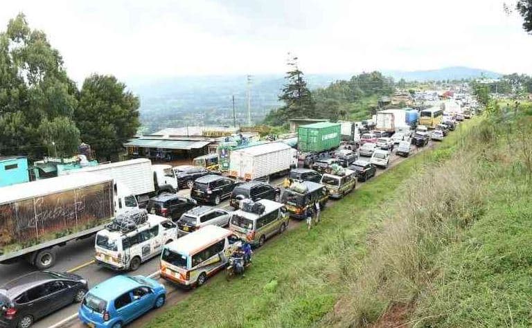 Motorists Advised to Use Alternative Routes as Holiday Traffic Surges