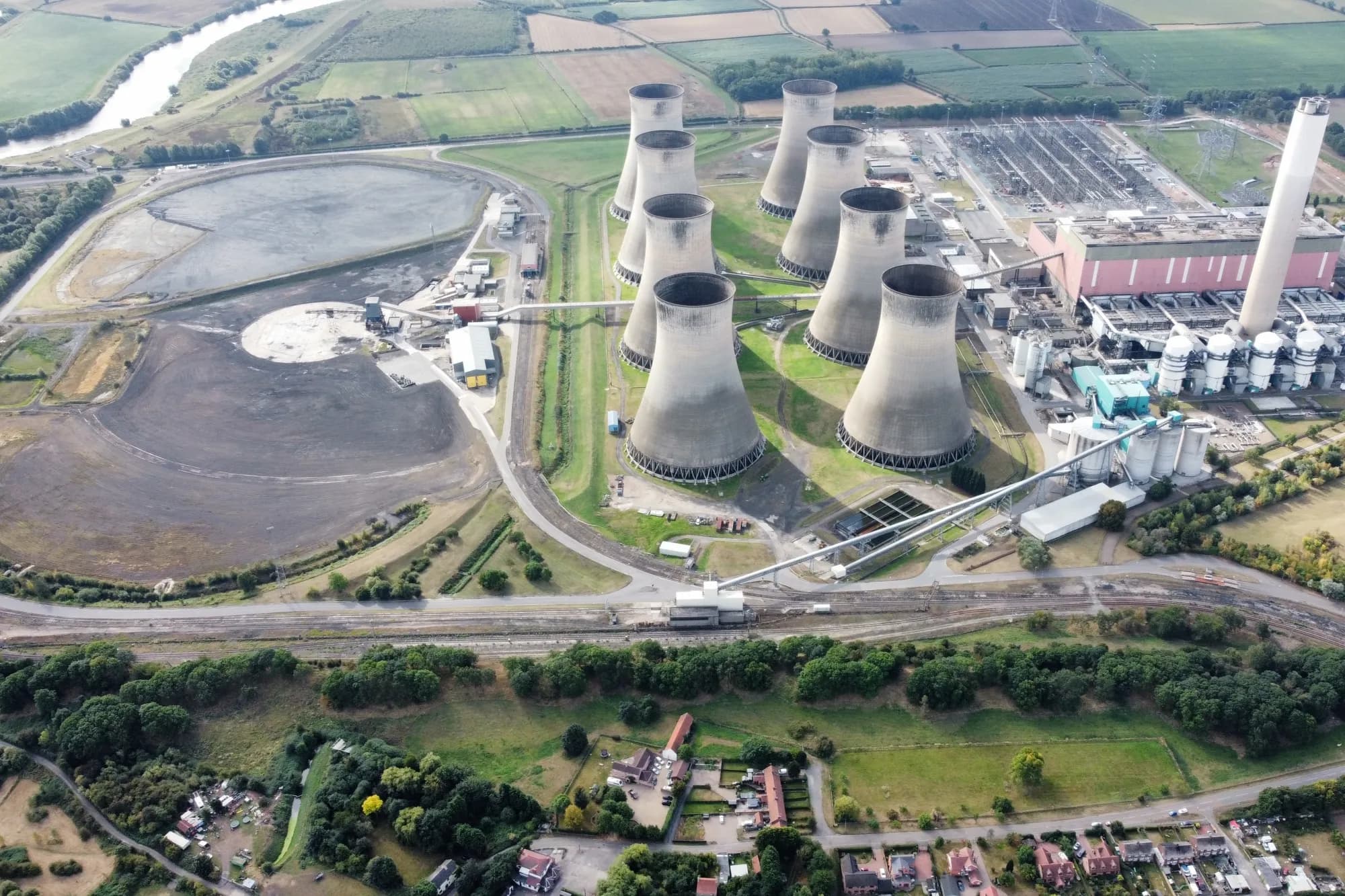 $406M UK Nuclear SMR Engineering Deal: Amentum-Led Joint Venture Secures Landmark Contract