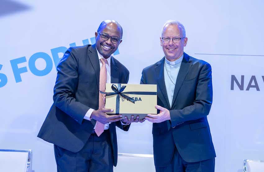 Churches Walk a Tight Rope in Giving to Kenya’s Ceasar
