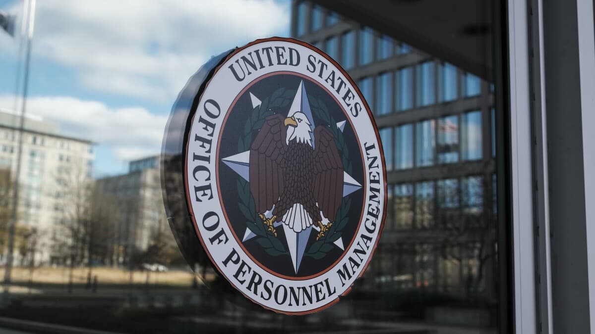 Trump administration wants federal workers to sign NDAs