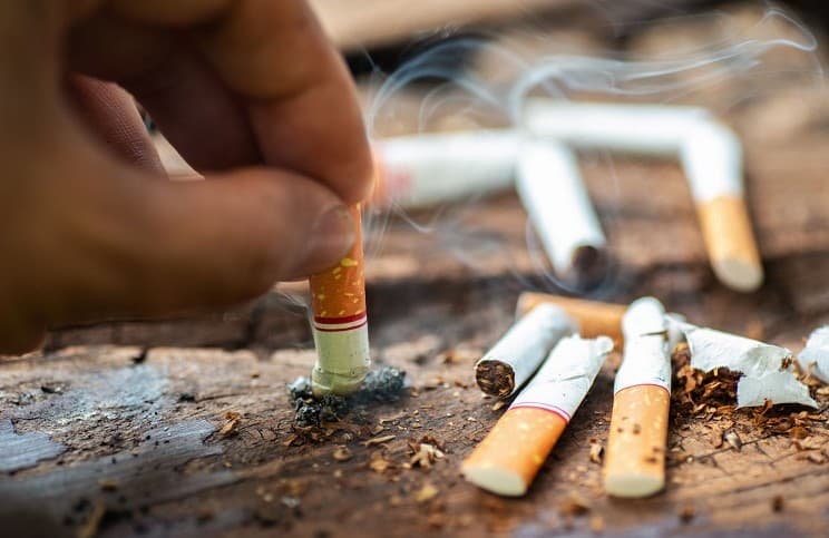 Smoking linked to higher infertility risk, WHO warns