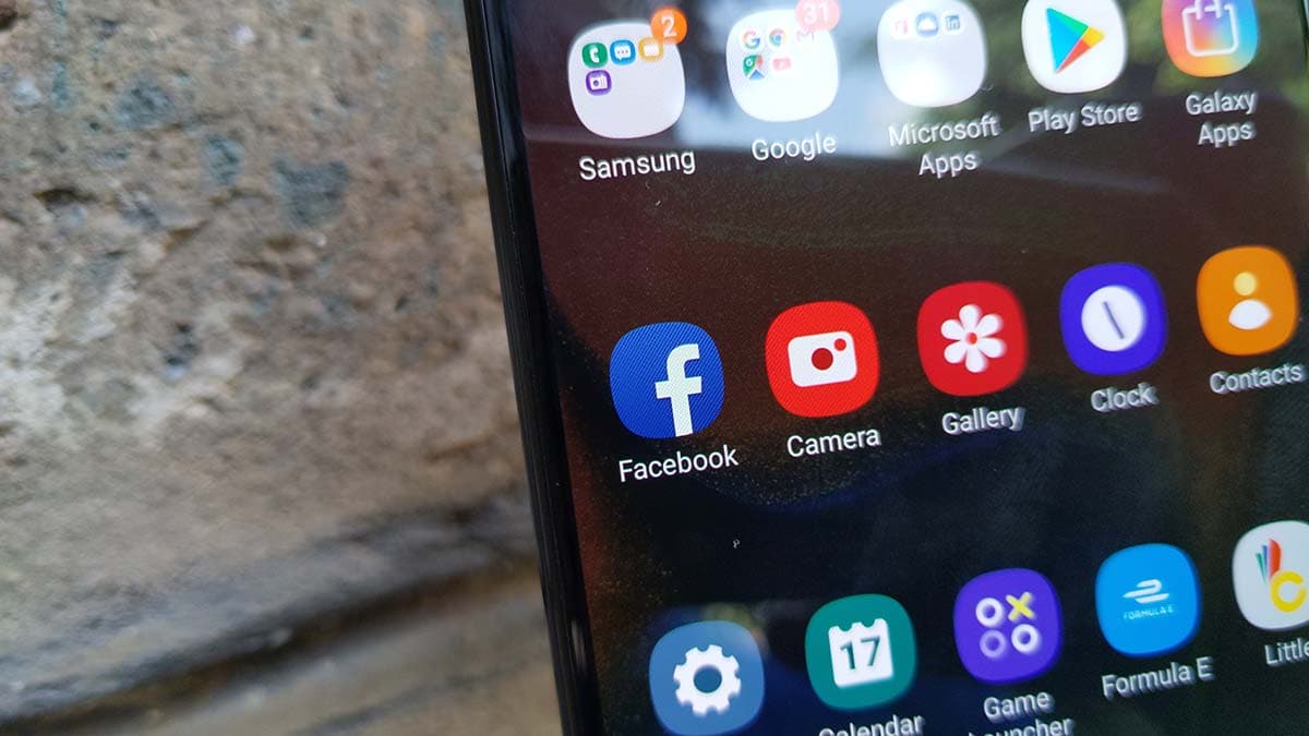 Facebook Quietly Releases a Pinterest-like App for Hobbyists