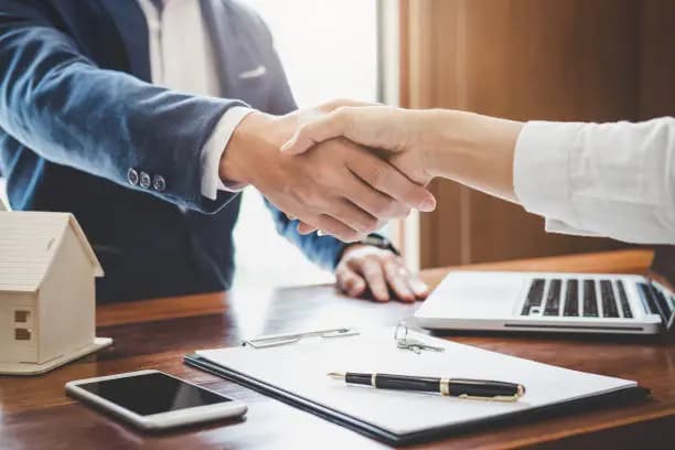 How to Become an Investment Banker in South Africa