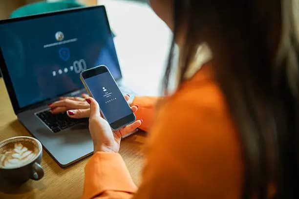 How to Transfer Files from iPhone to Laptop