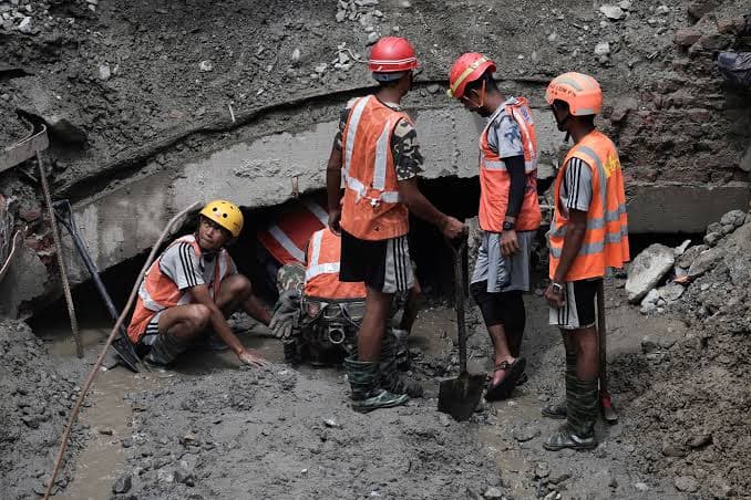 How two men were rescued from a flood-stricken Nepali power plant