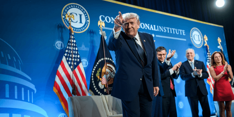 Trump Says Greenland Should Be U.S.-Controlled, Cites Chinese and Russian Ships