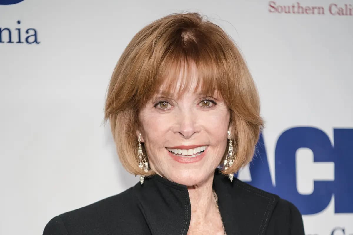 Stefanie Powers Net Worth