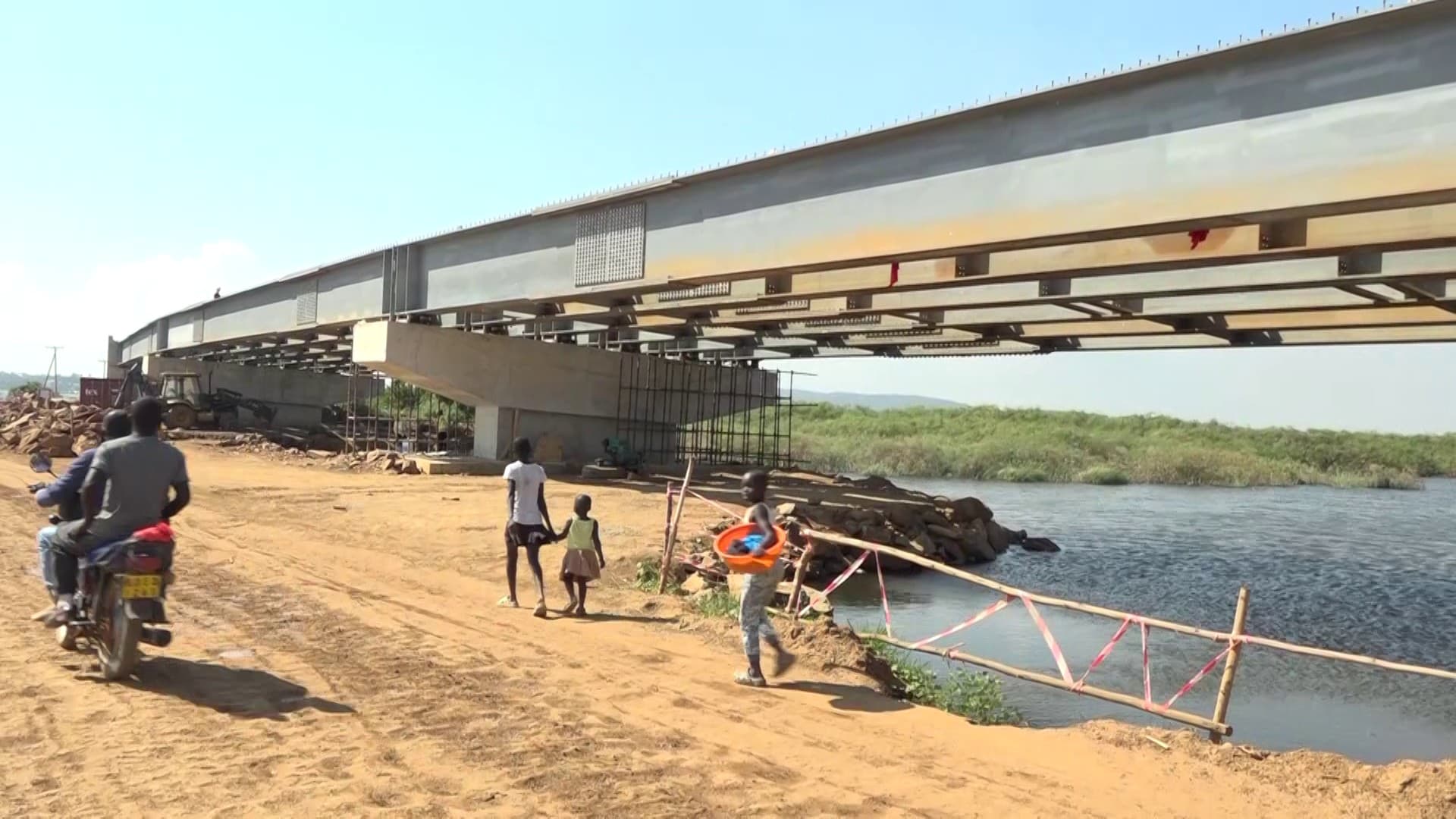 Sh1.9B Dho Goye Bridge construction advances to 75pc