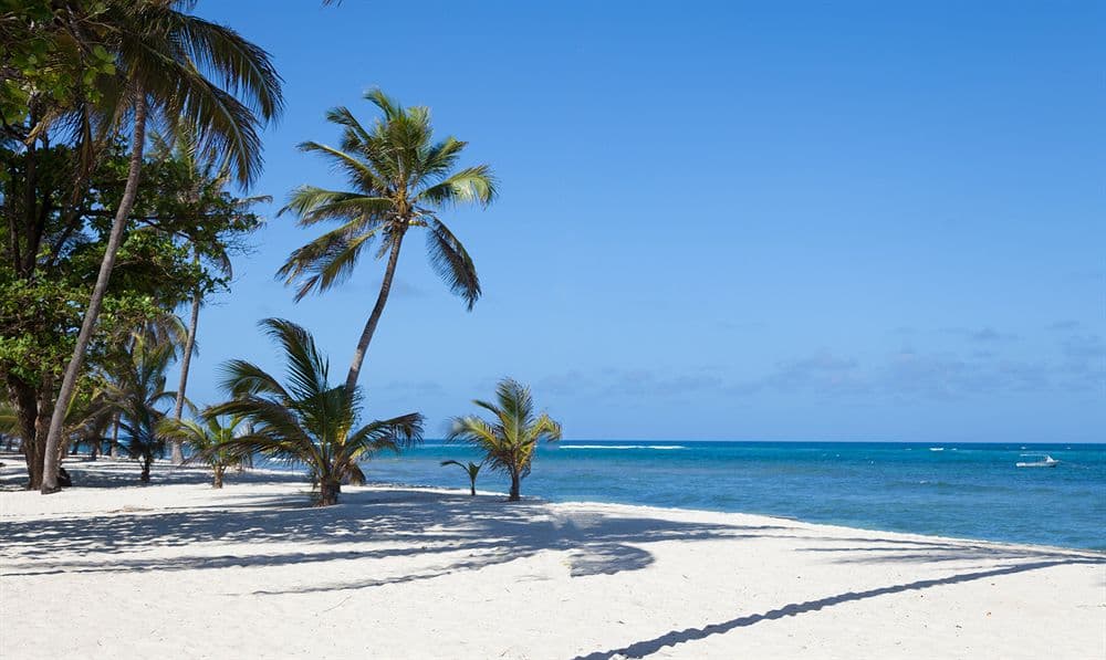 Severe weather alert causes Mombasa beaches to be closed