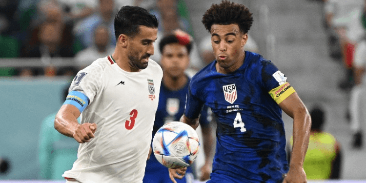 World Cup Pizza Trip Goes Wrong as Christian Pulisic and USA Stars Are Rescued in Golf Cart