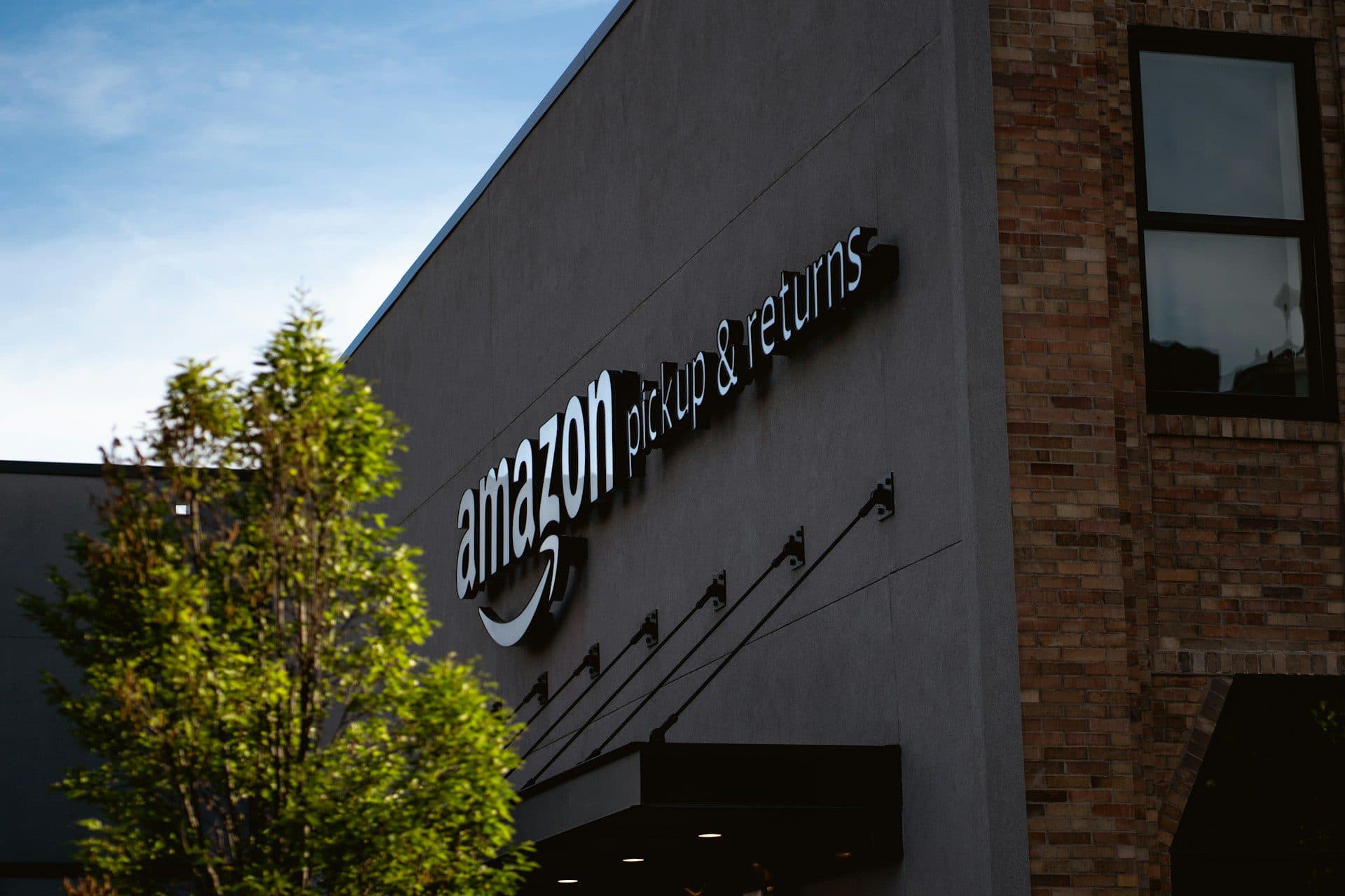 Amazon Marketplace Lands in South Africa