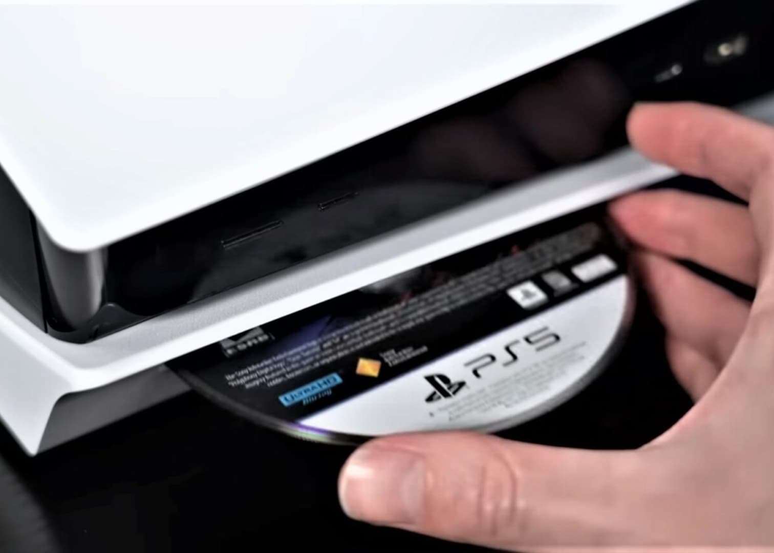 Sony to End Physical PlayStation Game Discs Starting January 2028