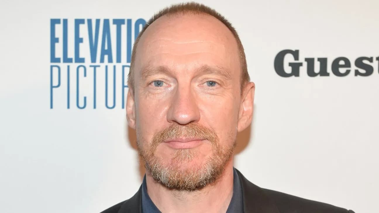 David Thewlis Net Worth