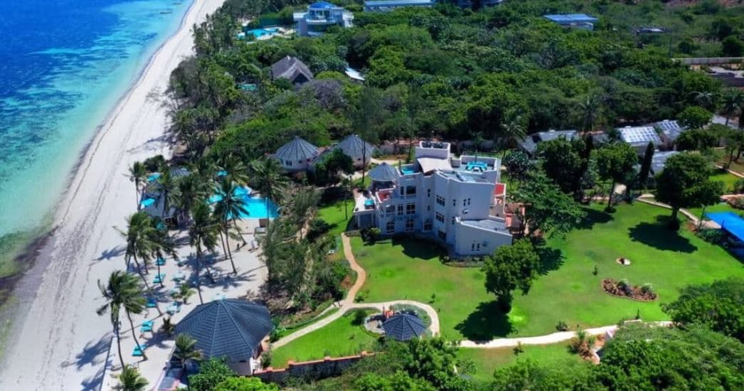 Govt to Privatize Key Coastal Beaches and Islands for Luxury Tourism