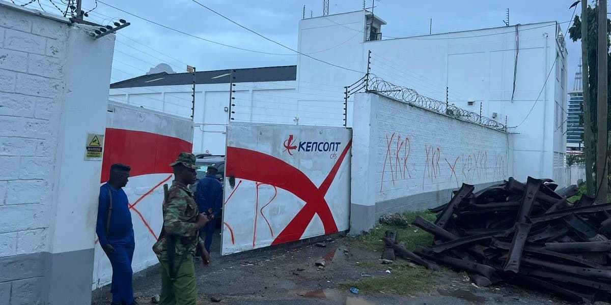 Police, Kenya Railways officials shut down Gideon Moi’s Kencont CFS