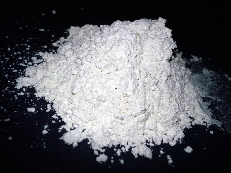 Farmers using diatomite for pest control