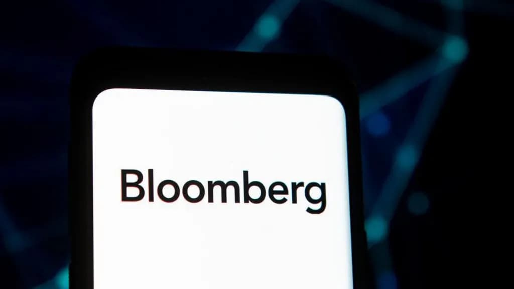 Singapore court orders Bloomberg to pay $356,000 to ministers in defamation case