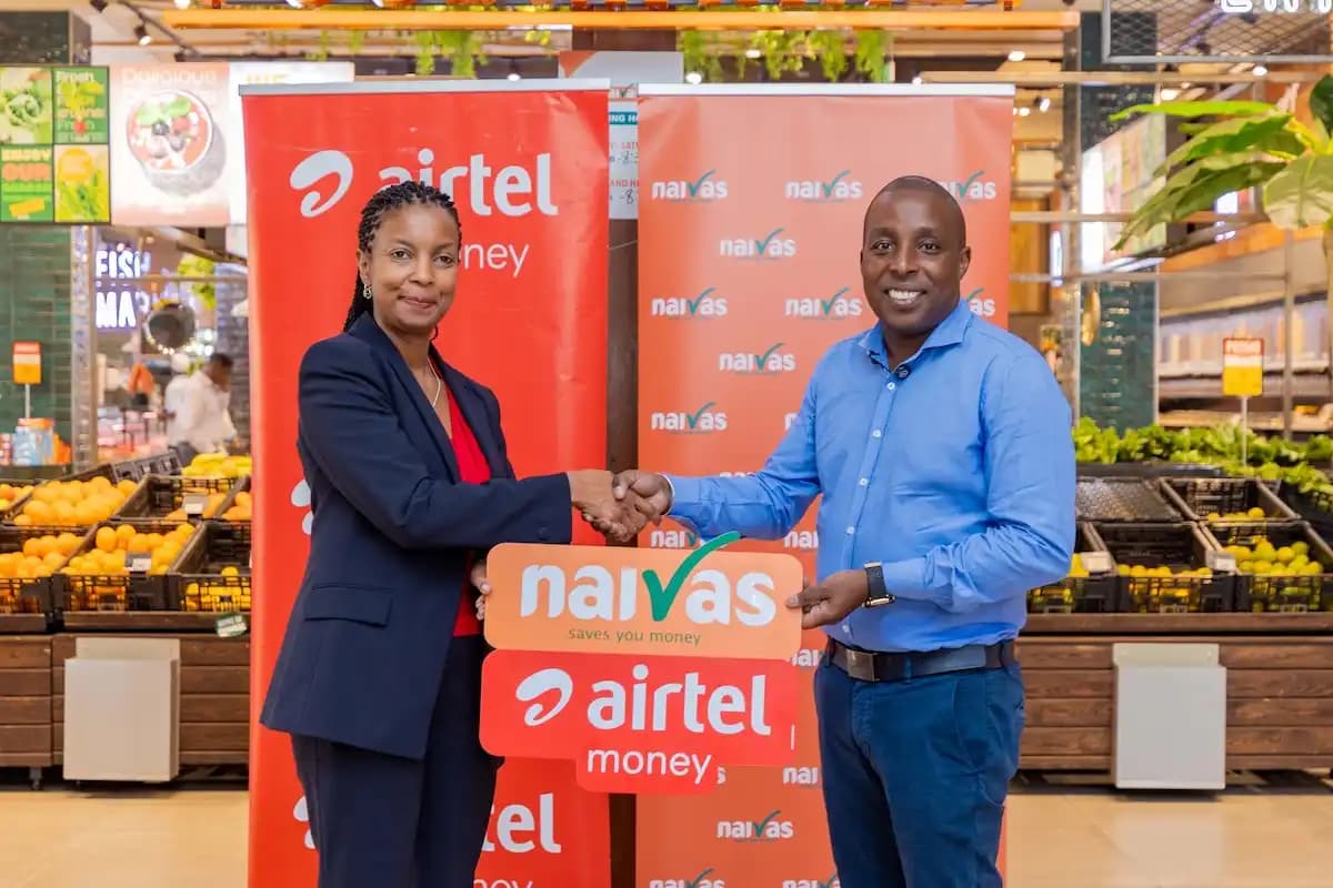 Airtel Money Customers Can Now Deposit and Withdraw cash Through Naivas Outlets
