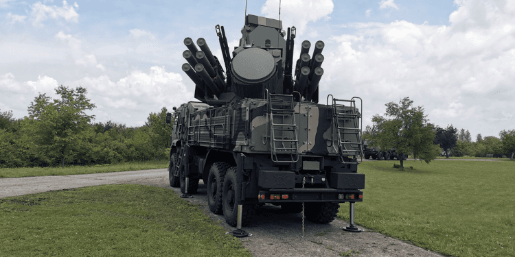 Putin Turns His Residence into Fortress With 27 Air Defense Systems