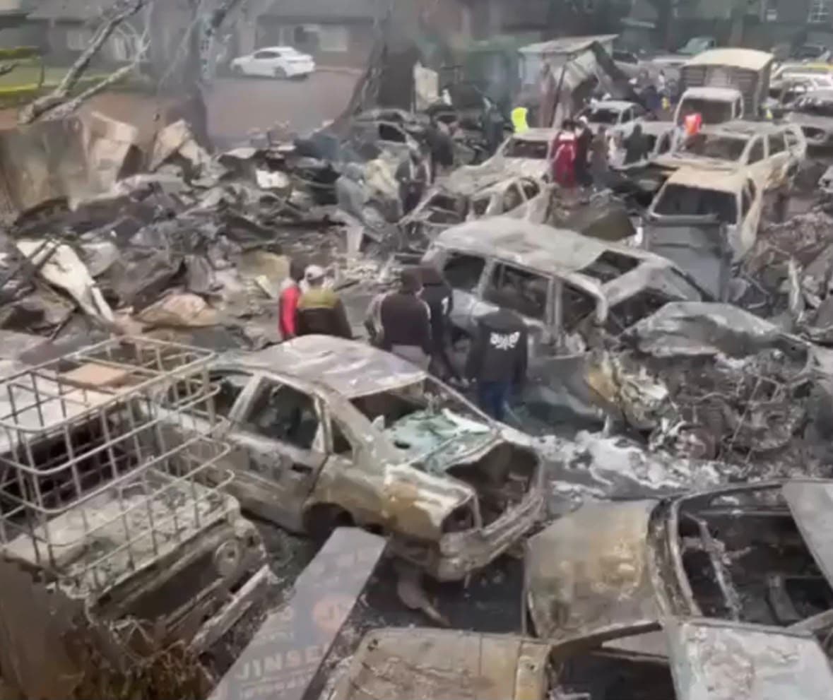 Massive fire destroys several vehicles at Kilimani garage