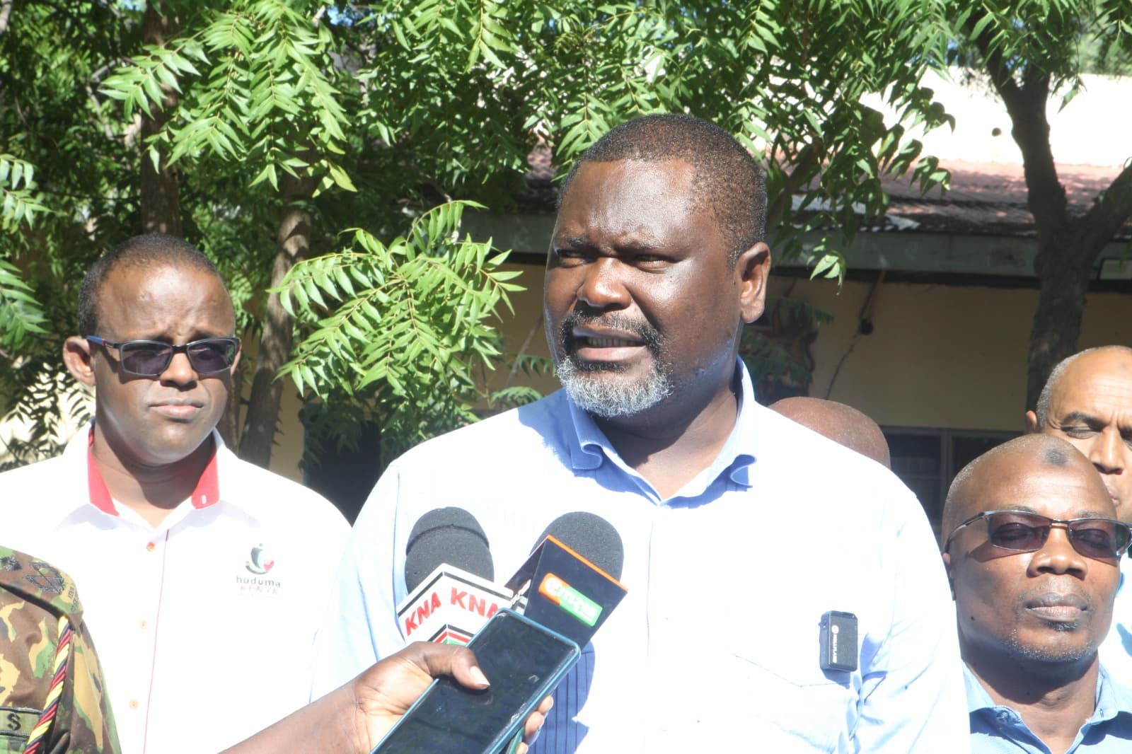 Ruku faults Garissa public officers over delayed reporting to work