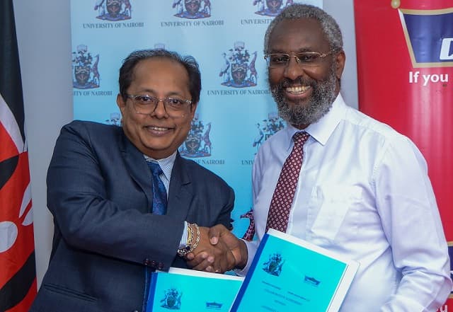 Crown Paints donates Ksh. 1M to support University of Nairobi initiatives