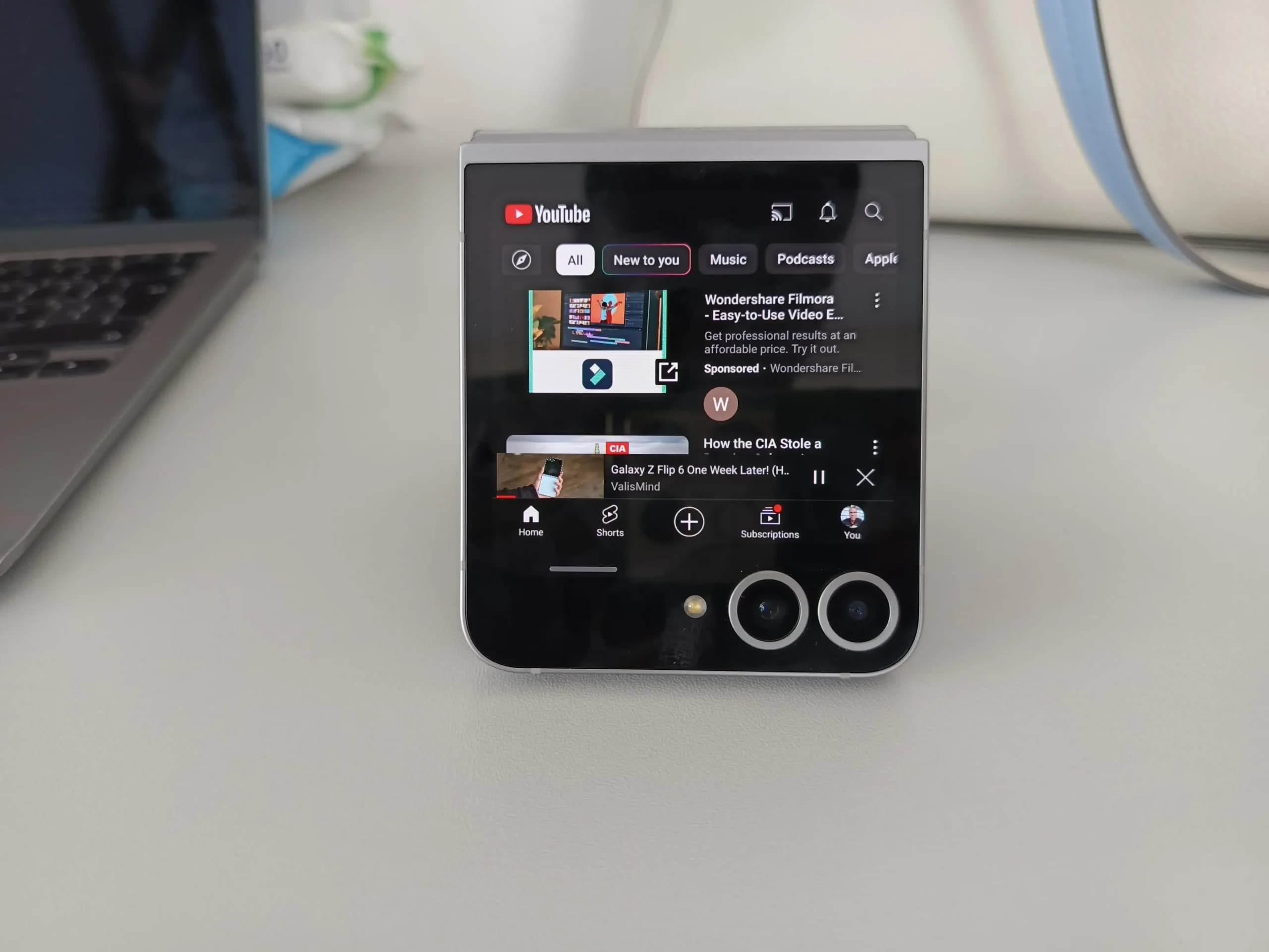 Samsung Galaxy Z Flip 6 Review