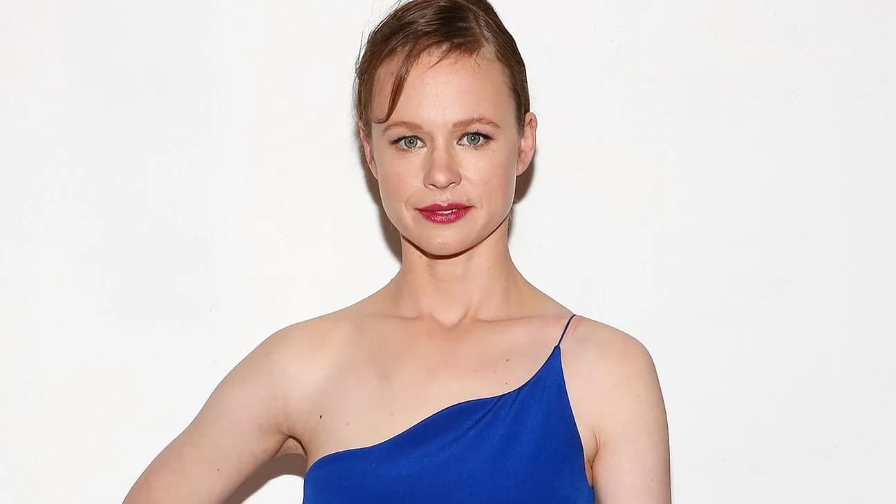 Thora Birch Opens Up About Being Bisexual