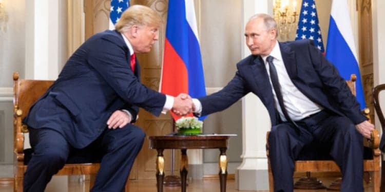 18 Republicans Defy Trump, Help Pass Ukraine Aid and Russia Sanctions Package