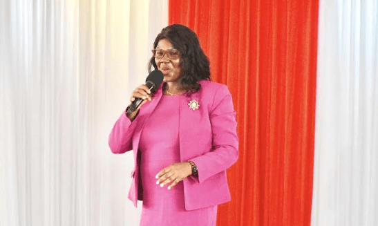 Government unveils programme to help teenage mothers return to school
