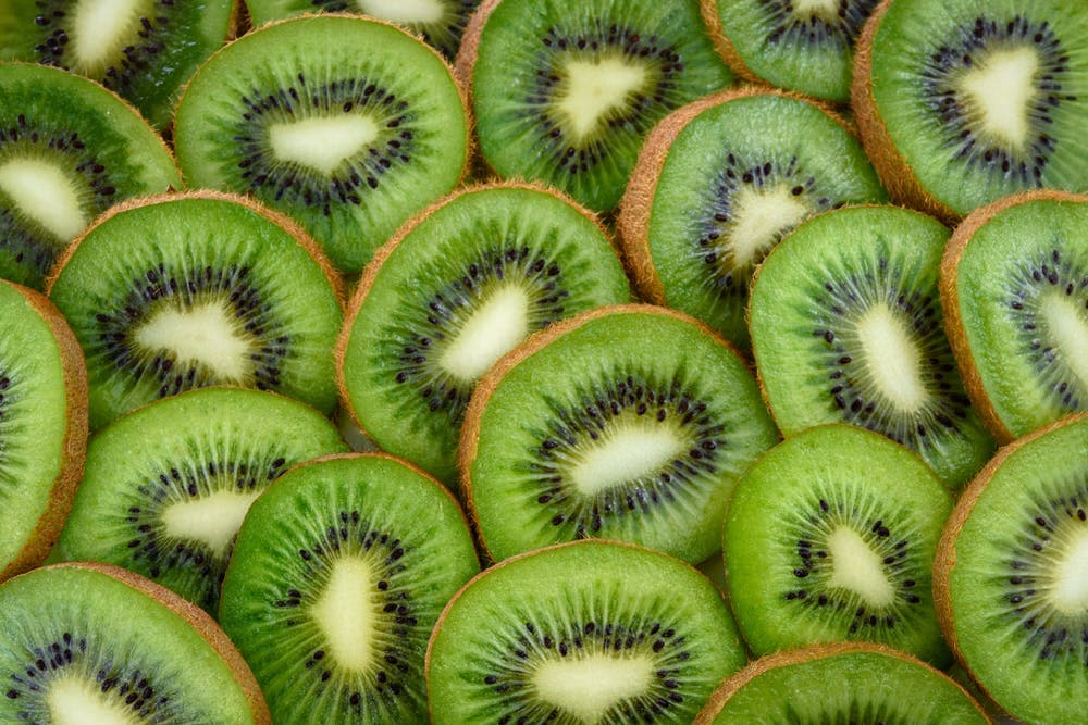 FarmBiz TV:Programme drives up EA kiwi supply with farmer contracts and training