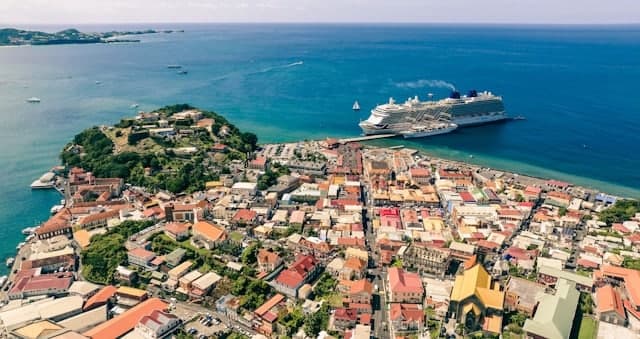 Expat Health Coverage In Grenada: Essential Tips