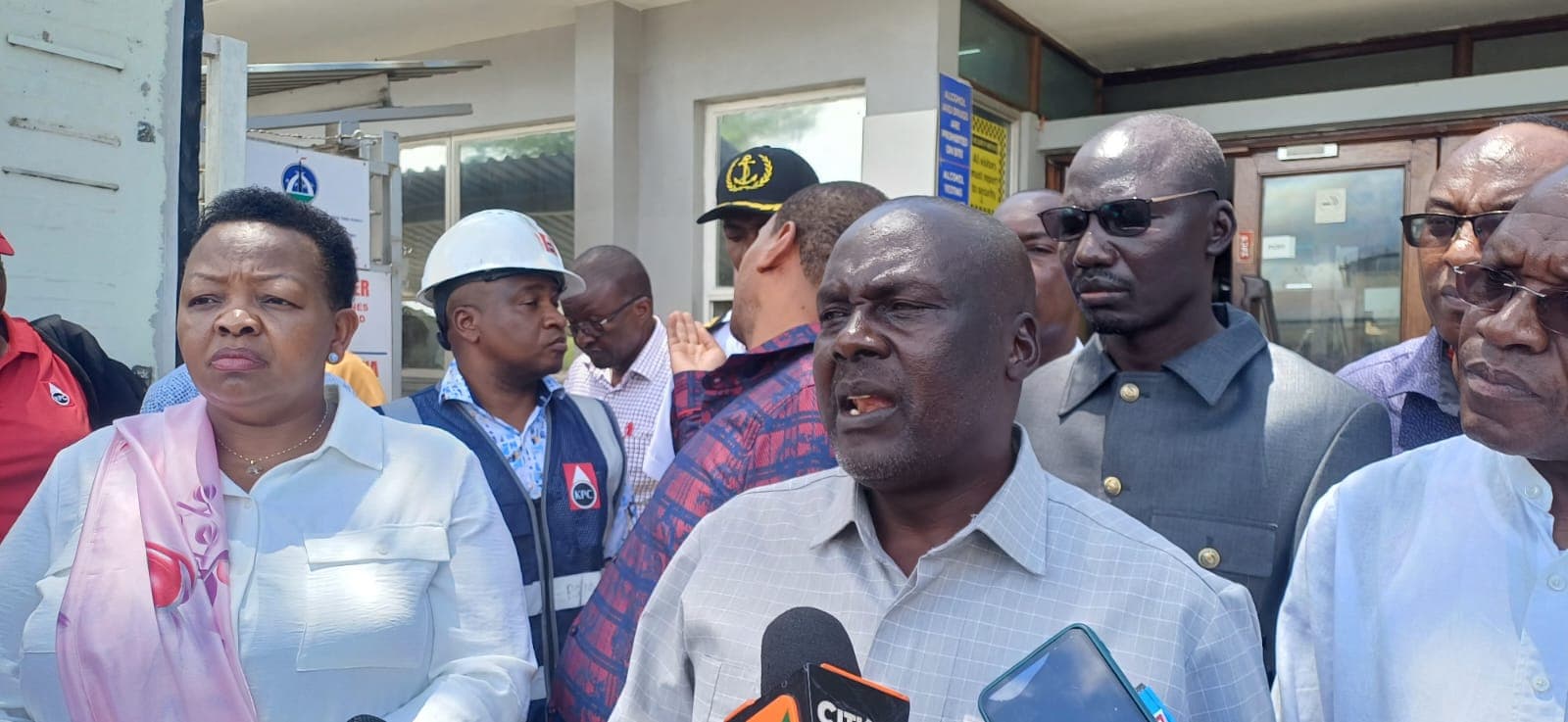 Government affirms there is no substandard fuel in market