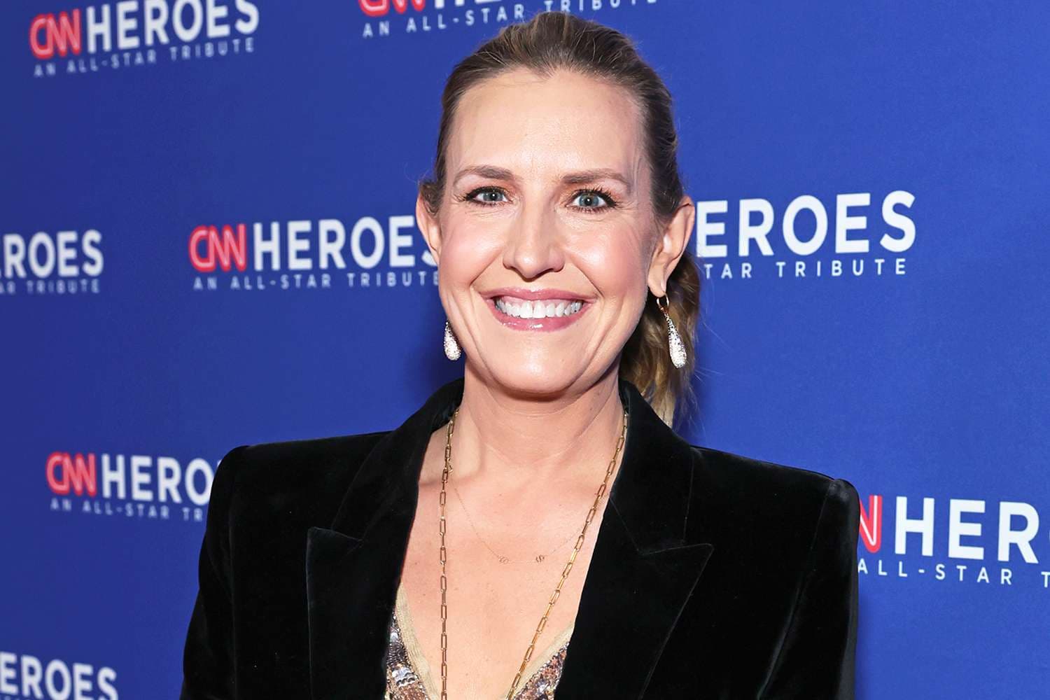 Poppy Harlow Net Worth