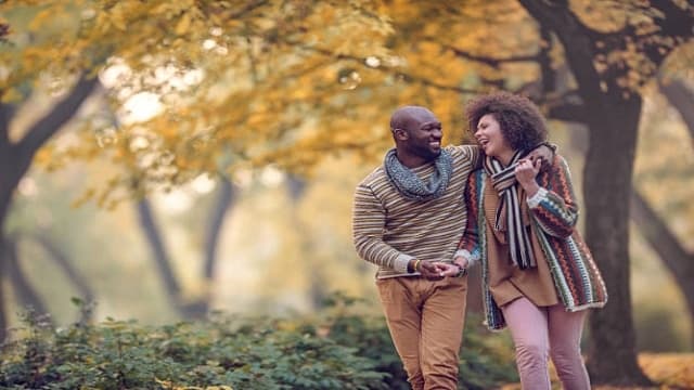 More Than Friends? How To Handle Catching Feelings For Someone You Know Too Well
