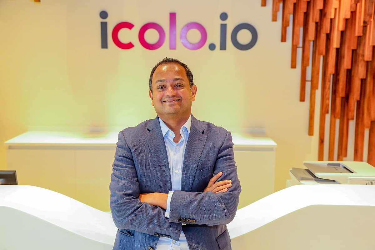 Role of colocation data centers like iColo in improving access to internet services