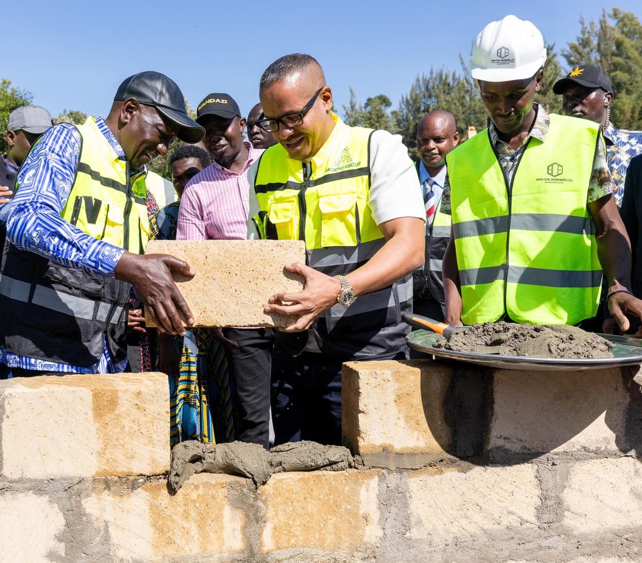 Ruto tells Siaya residents to stop being used by Uhuru