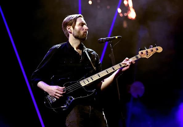 Mark Stoermer Net Worth