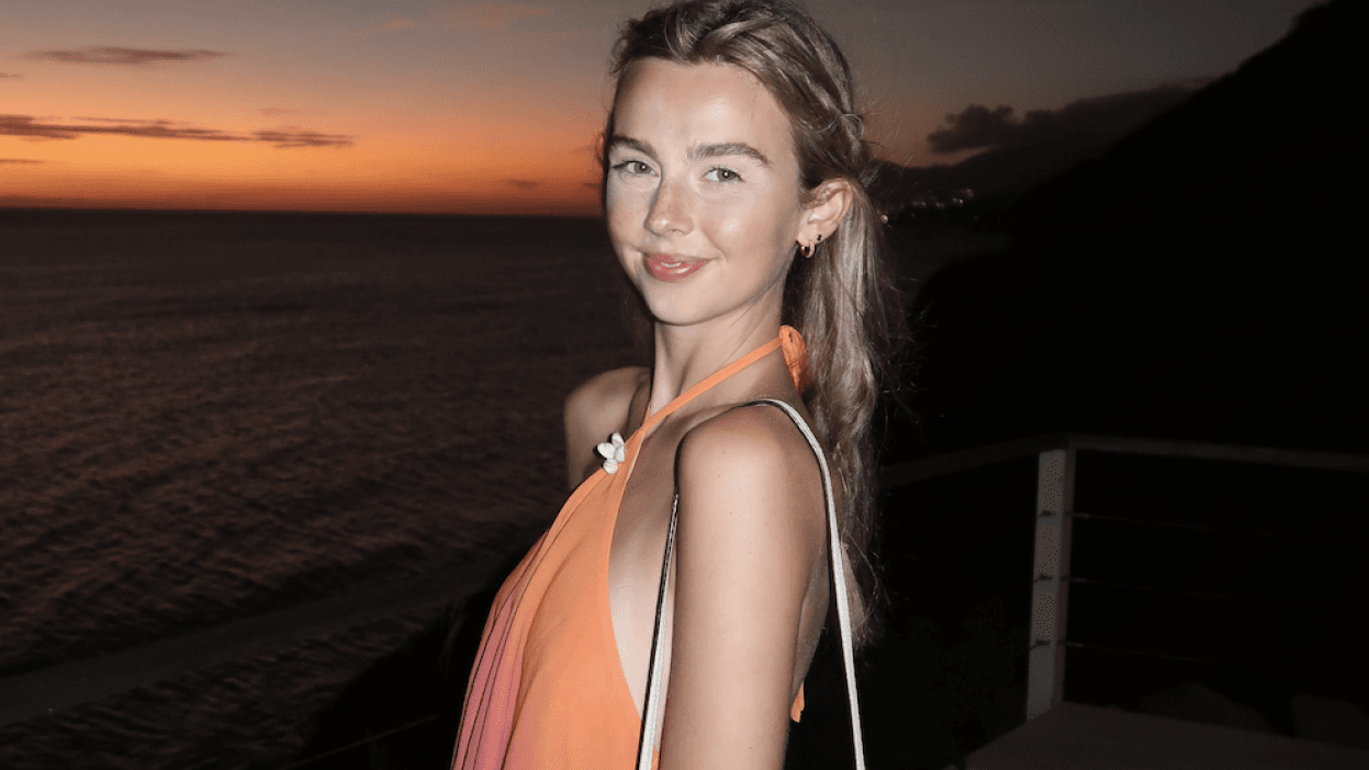 TikTok star Sydney Towle, who shared her cancer journey online, dies aged 26