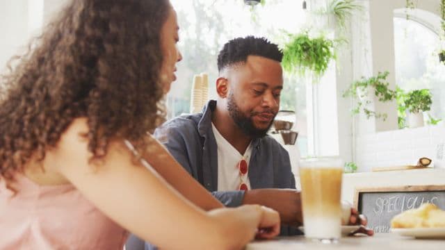 I Went On A Date With A Famous Actor – It Was The Worst Date Of My Life