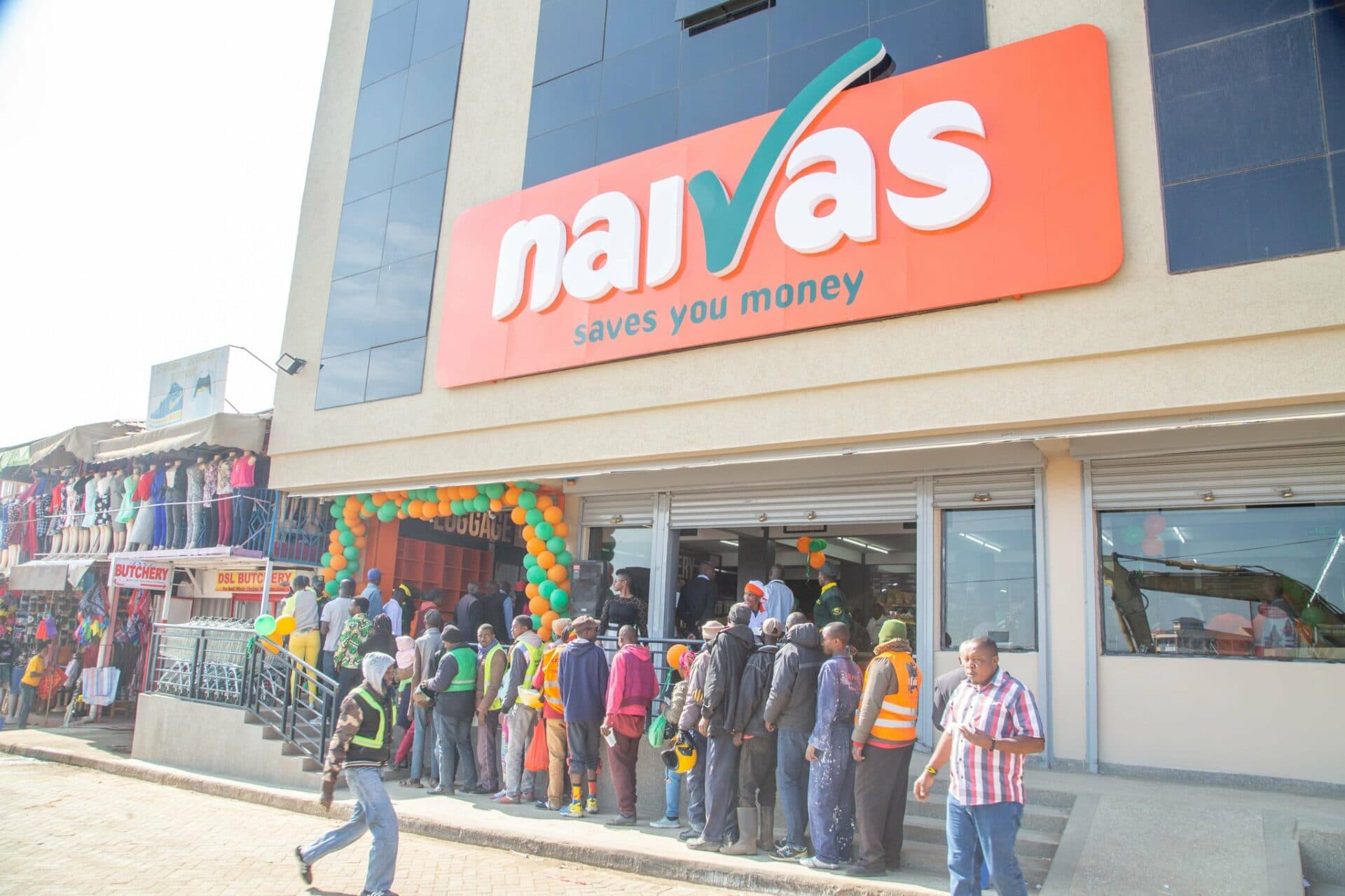 Naivas says no branch closed; accuses Nairobi MCAs of extortion
